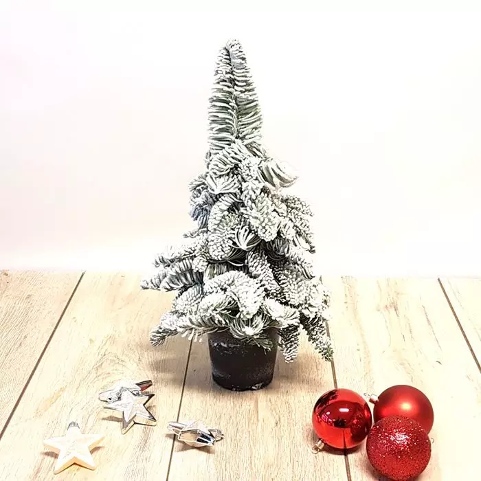 Besneeuwde Kunstboom 1 Besneeuwde Kunstboom